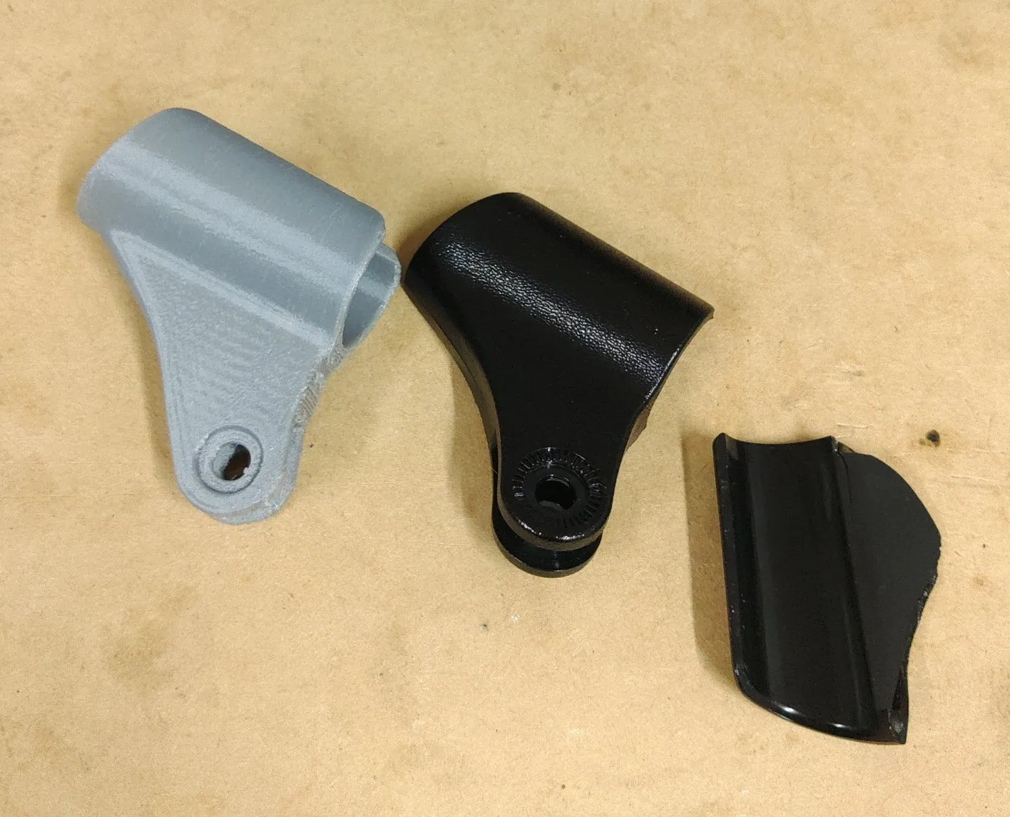 Phụ kiện thay thế: kẹp micro cho chân mic loại TL-P32