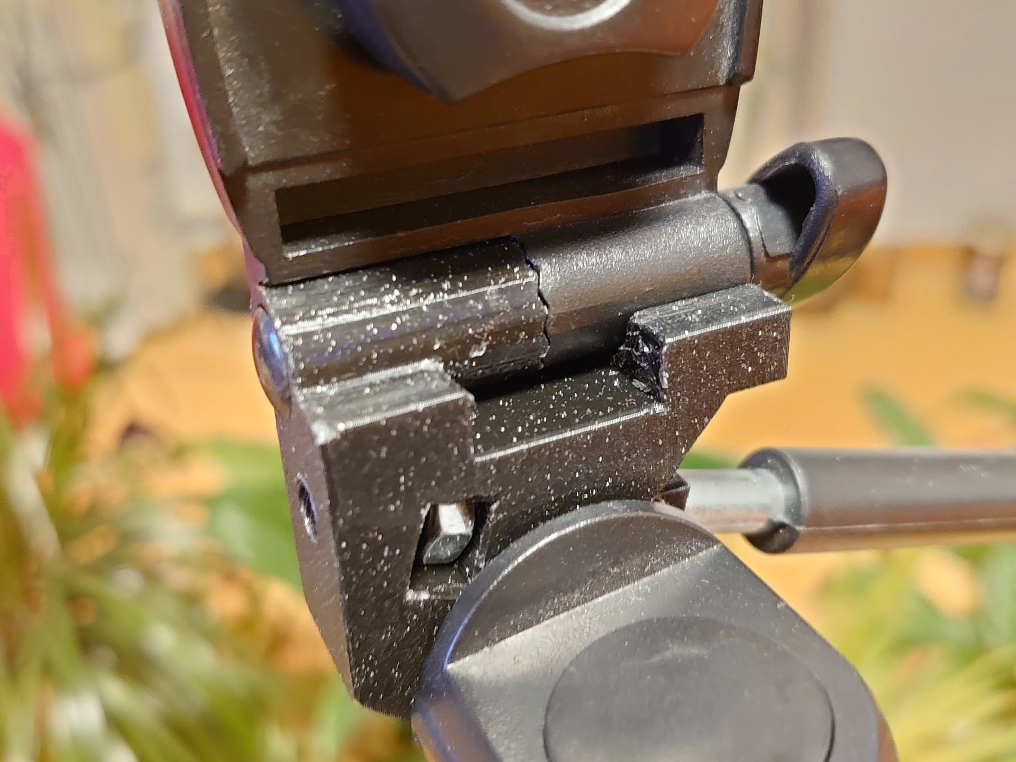 Phần nghiêng chân máy ảnh in PETG có hỗ trợ tháo rời