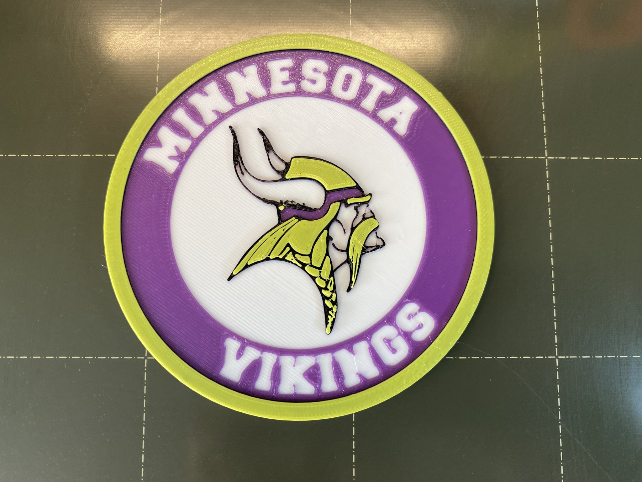 Đế ly Minnesota Vikings cho người hâm mộ bóng đá