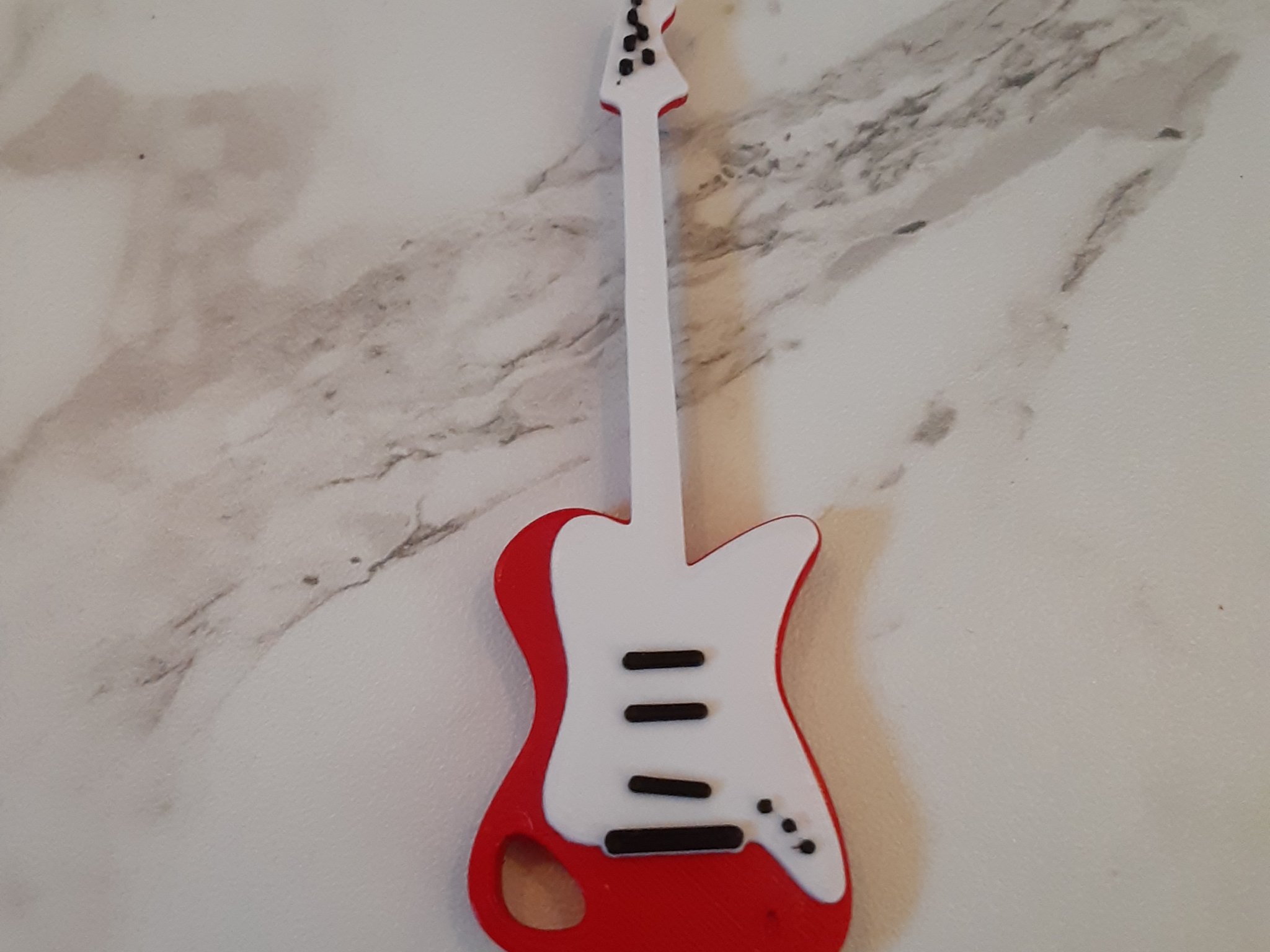 Guitar điện mini dạng móc khóa đa sắc màu