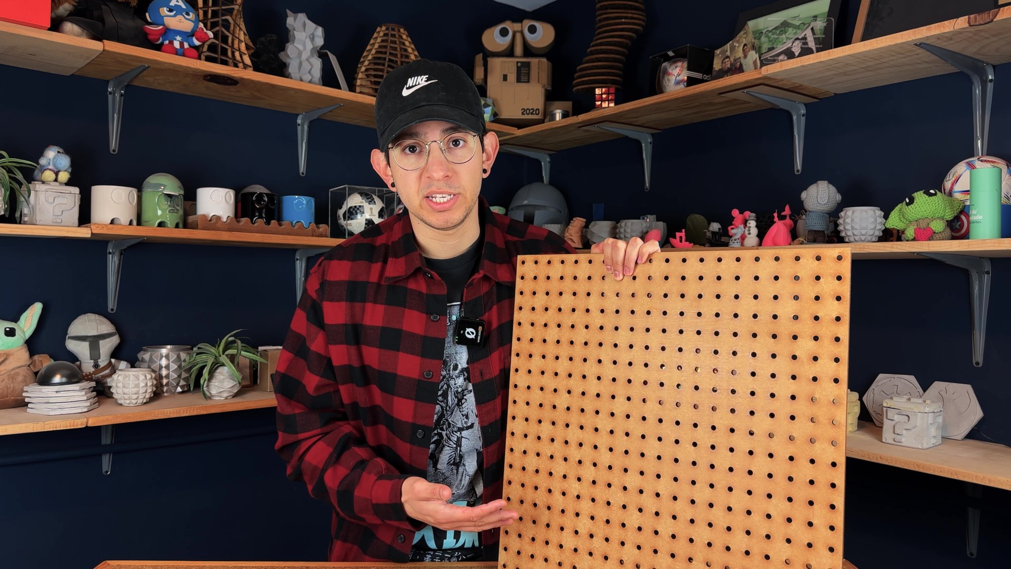 Bảng treo Forma 50x50 cm với lỗ 7 mm