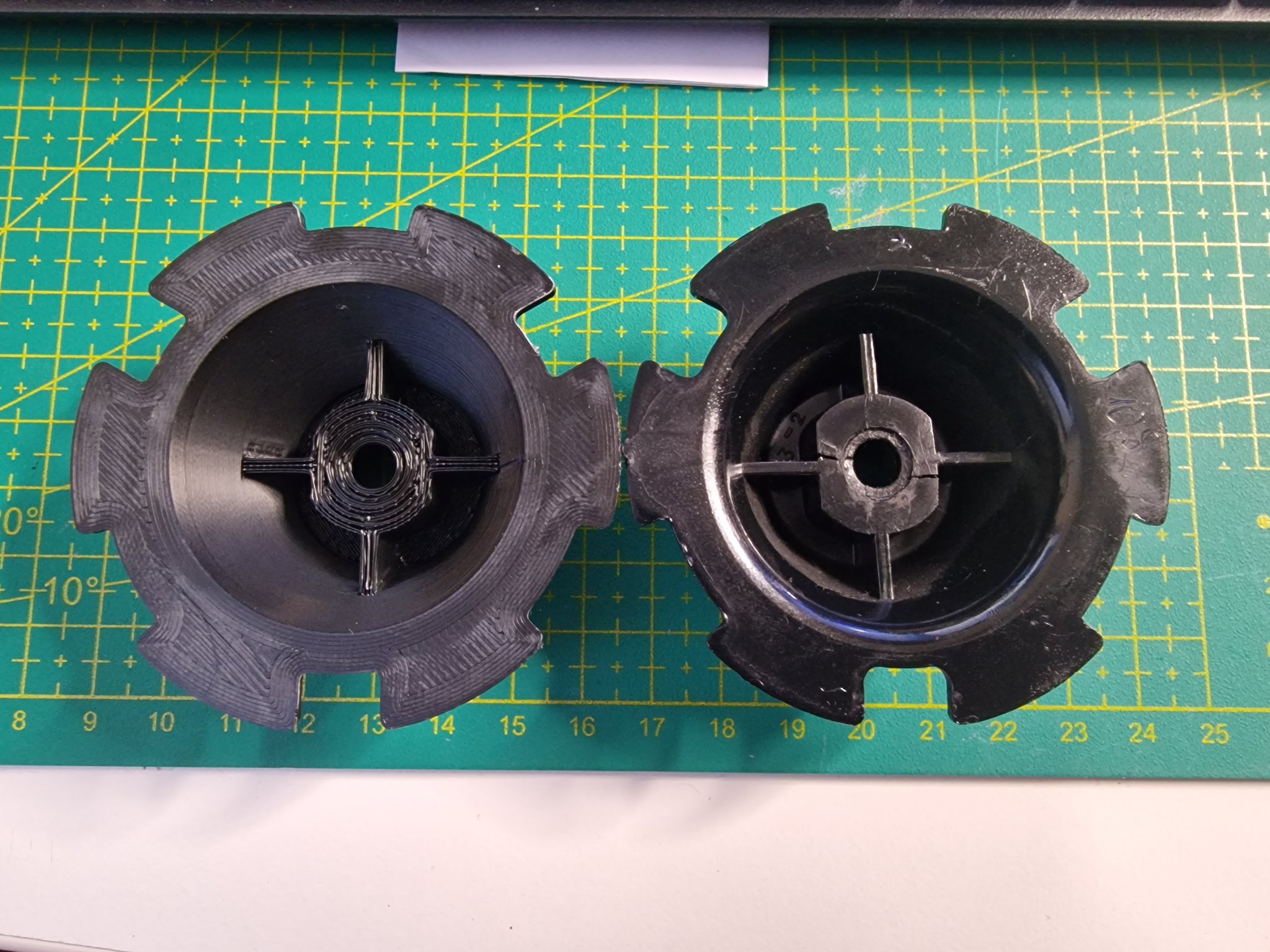 Giá đỡ núm điều chỉnh ghế trước cho xe Lada