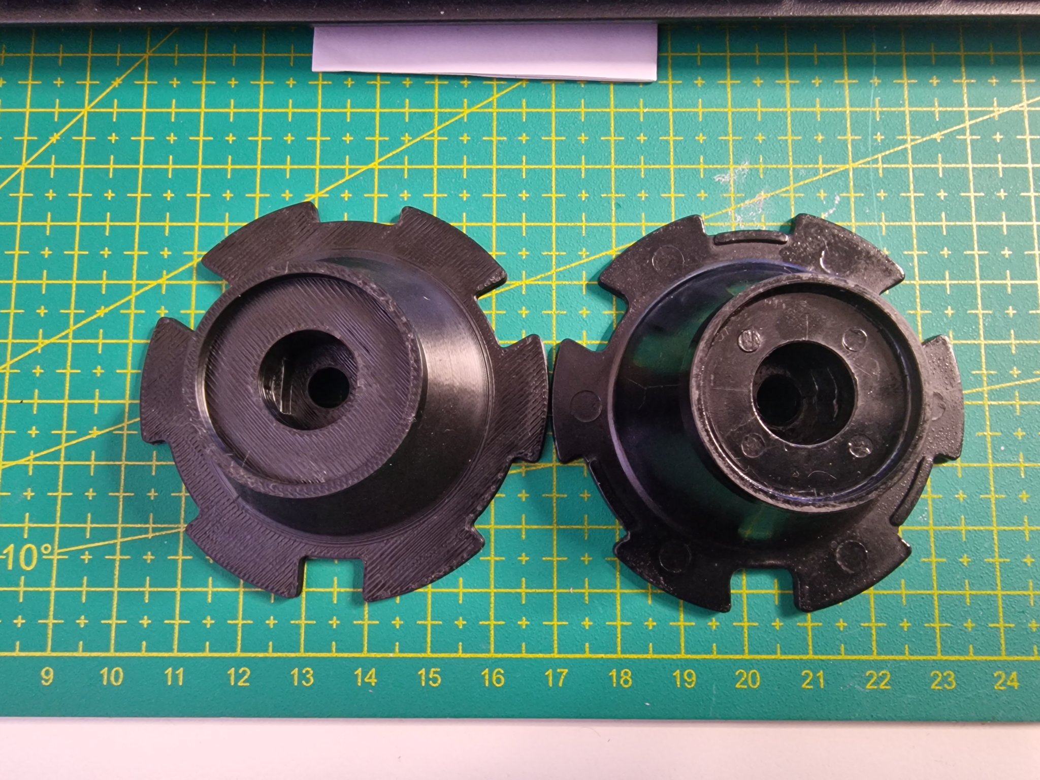 Giá đỡ núm điều chỉnh ghế trước cho xe Lada