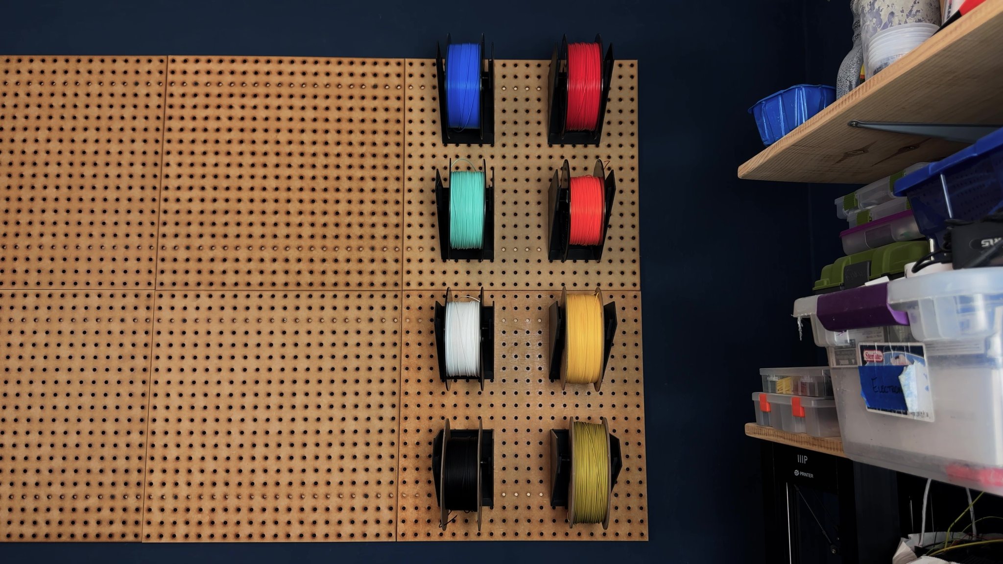 Giá đỡ cuộn filament cho bảng ghim 7mm