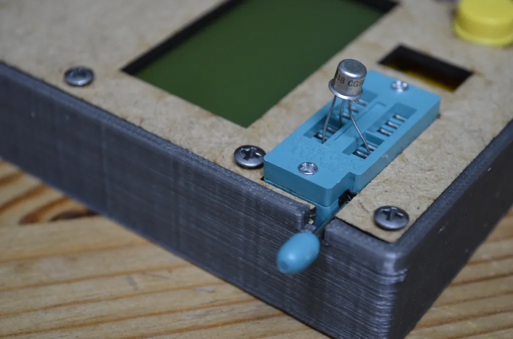 Vỏ bảo vệ LCR-T4 Lasercut và in 3D