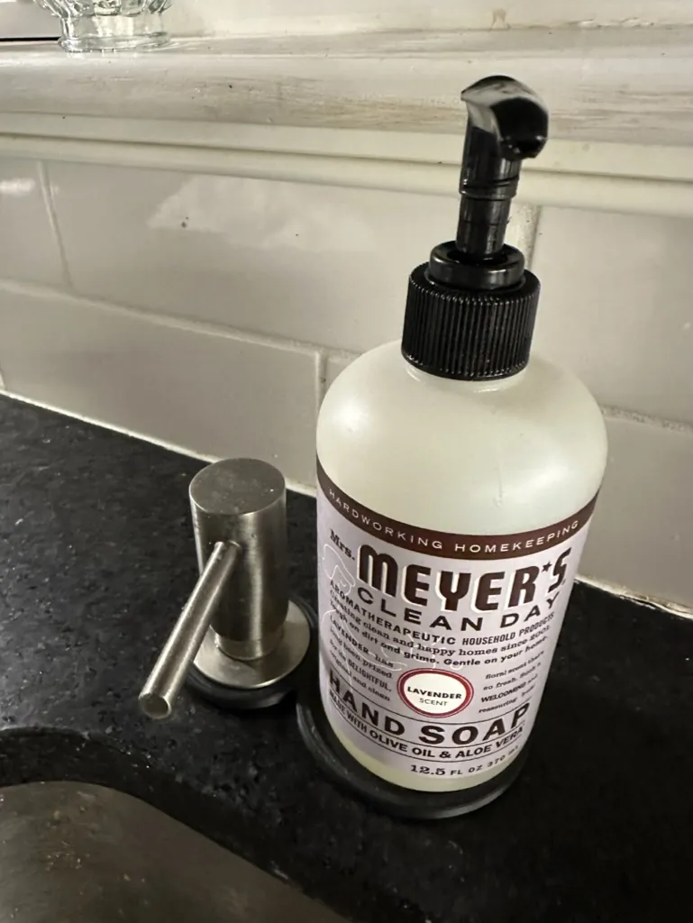 Giá đỡ xà phòng Mrs. Myers với kết nối 45mm