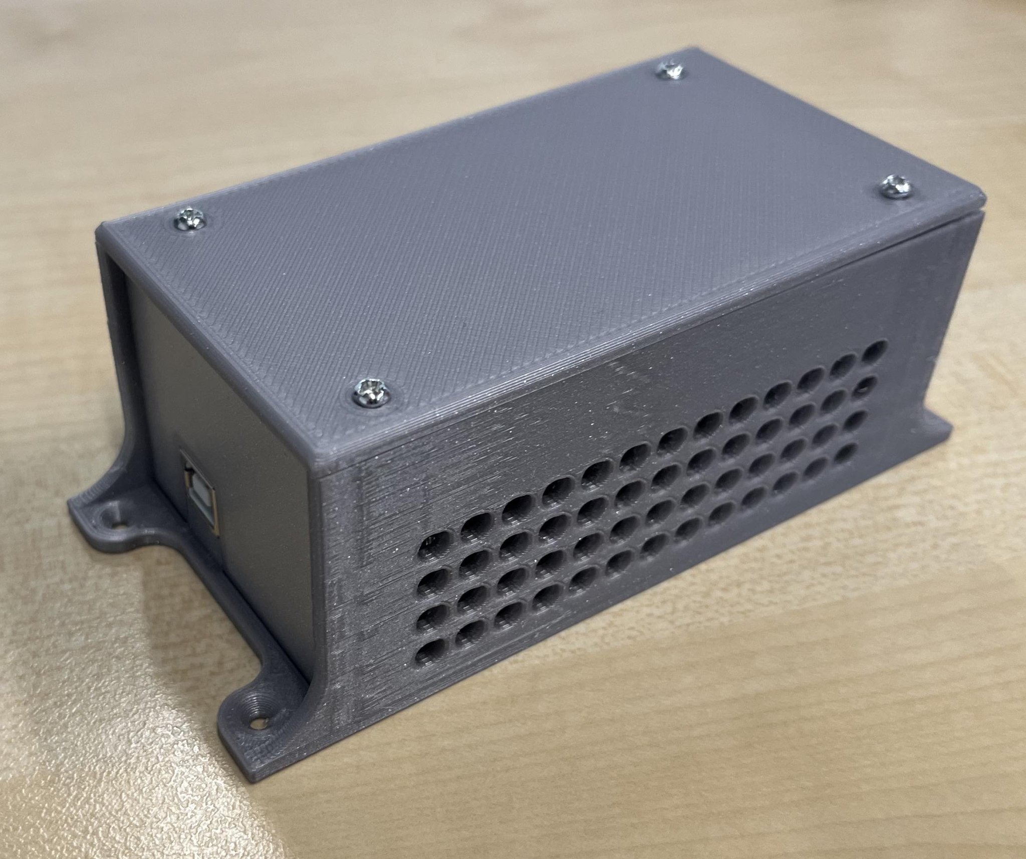 Vỏ bảo vệ cho Arduino Uno với CNC shield