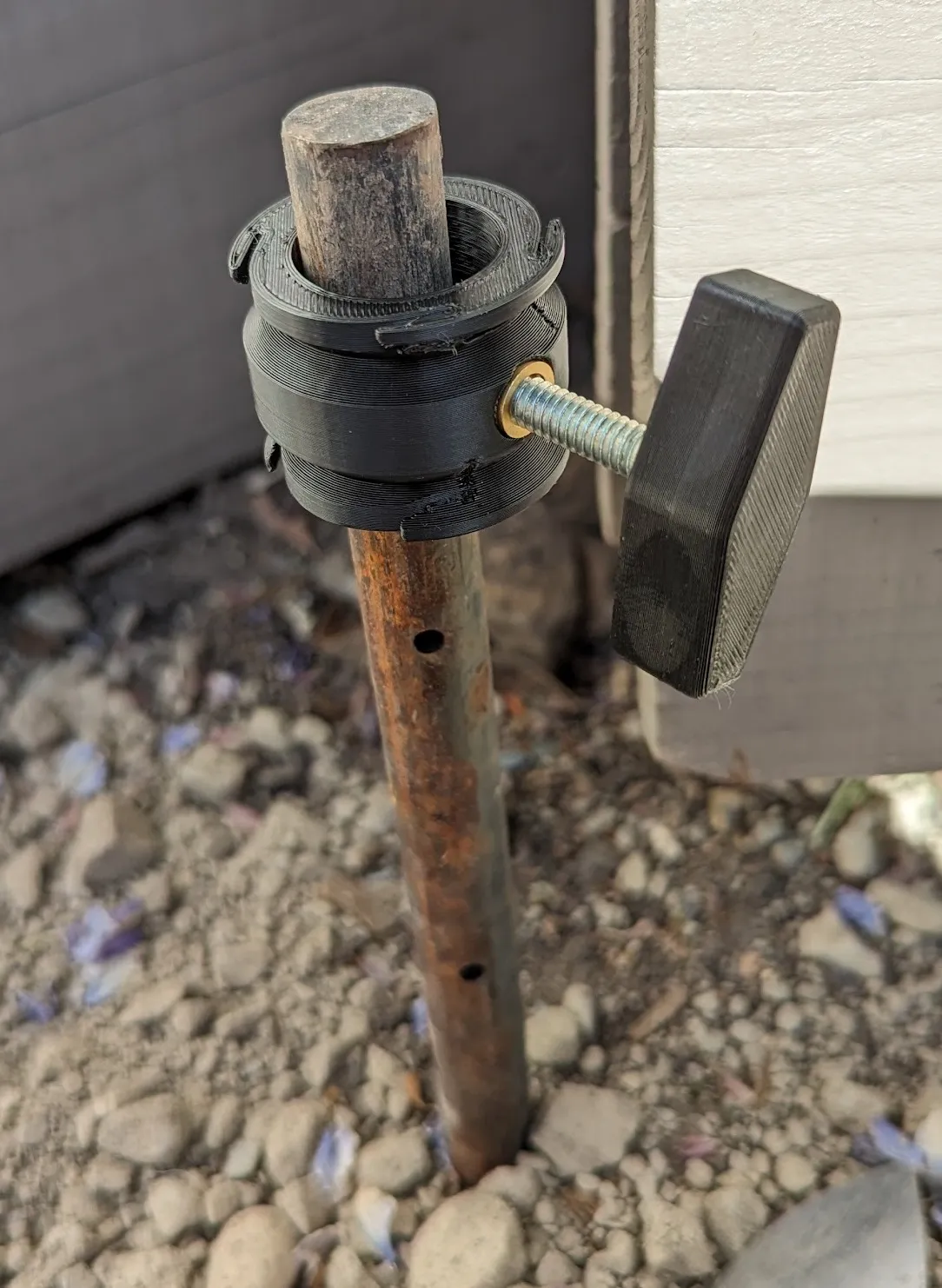 Giá đỡ dây căng cho cọc ống