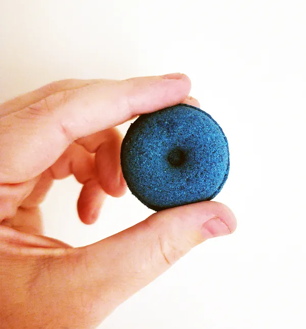 Khuôn làm bom tắm mini hình donut ba mảnh dễ thương