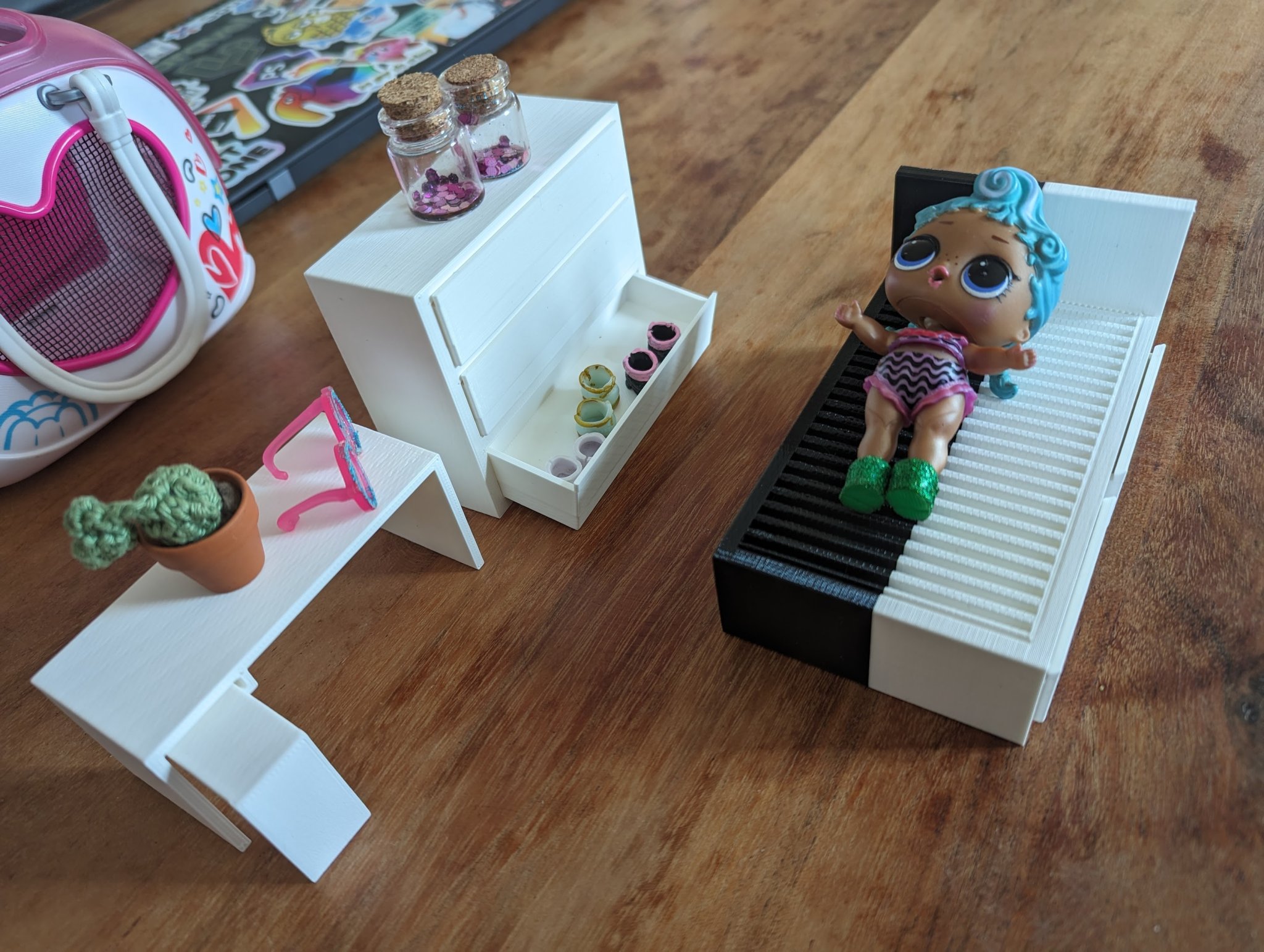 Bộ đồ nội thất phòng ngủ MALM cho búp bê