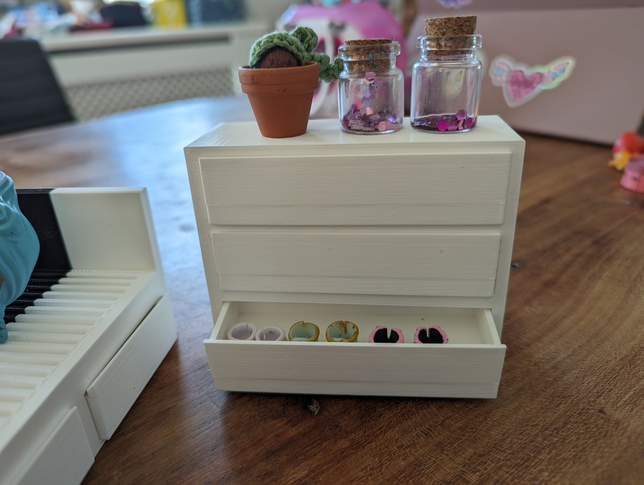 Bộ đồ nội thất phòng ngủ MALM cho búp bê