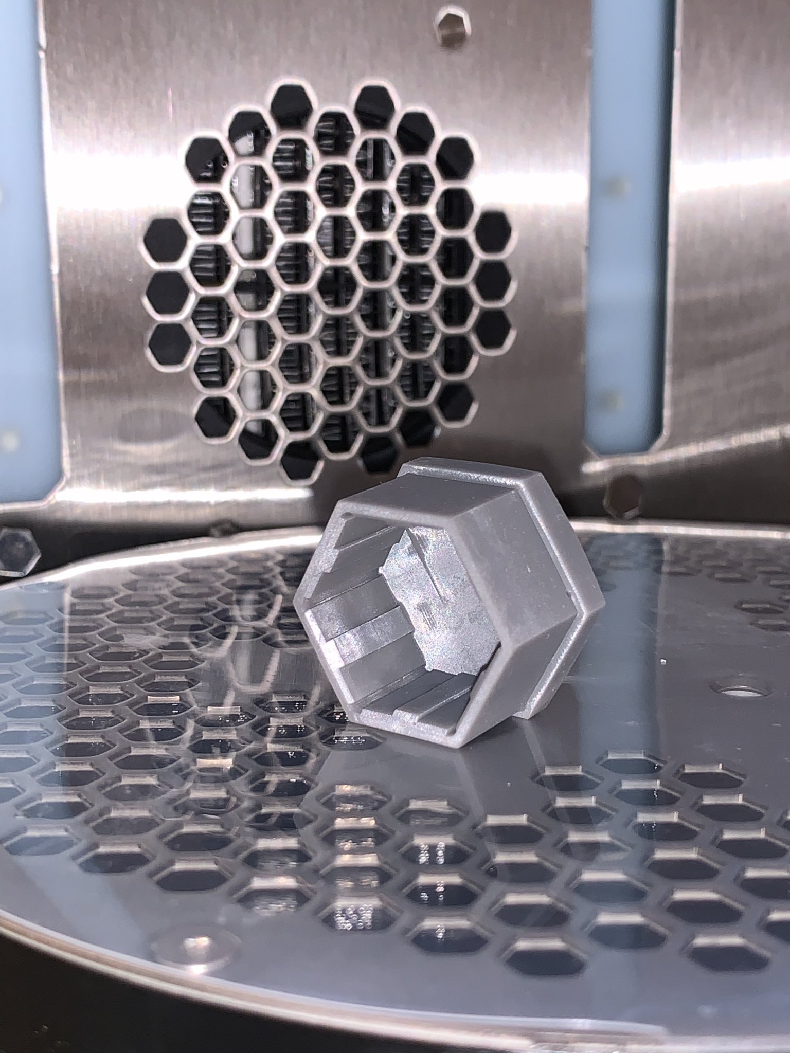 Nắp đậy bu lông bánh xe đa năng cho ô tô