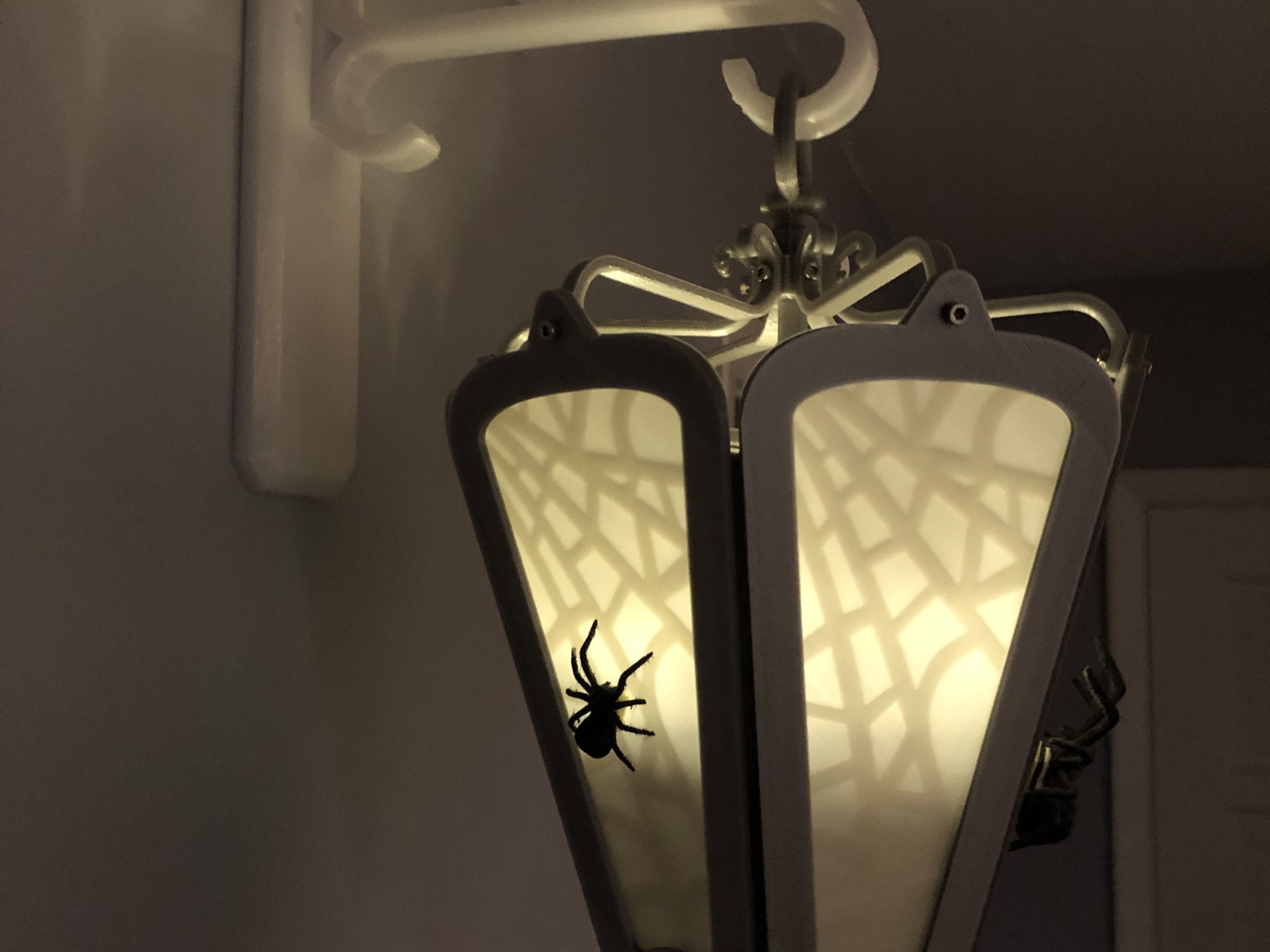 Đèn lồng ma quái treo trang trí Halloween