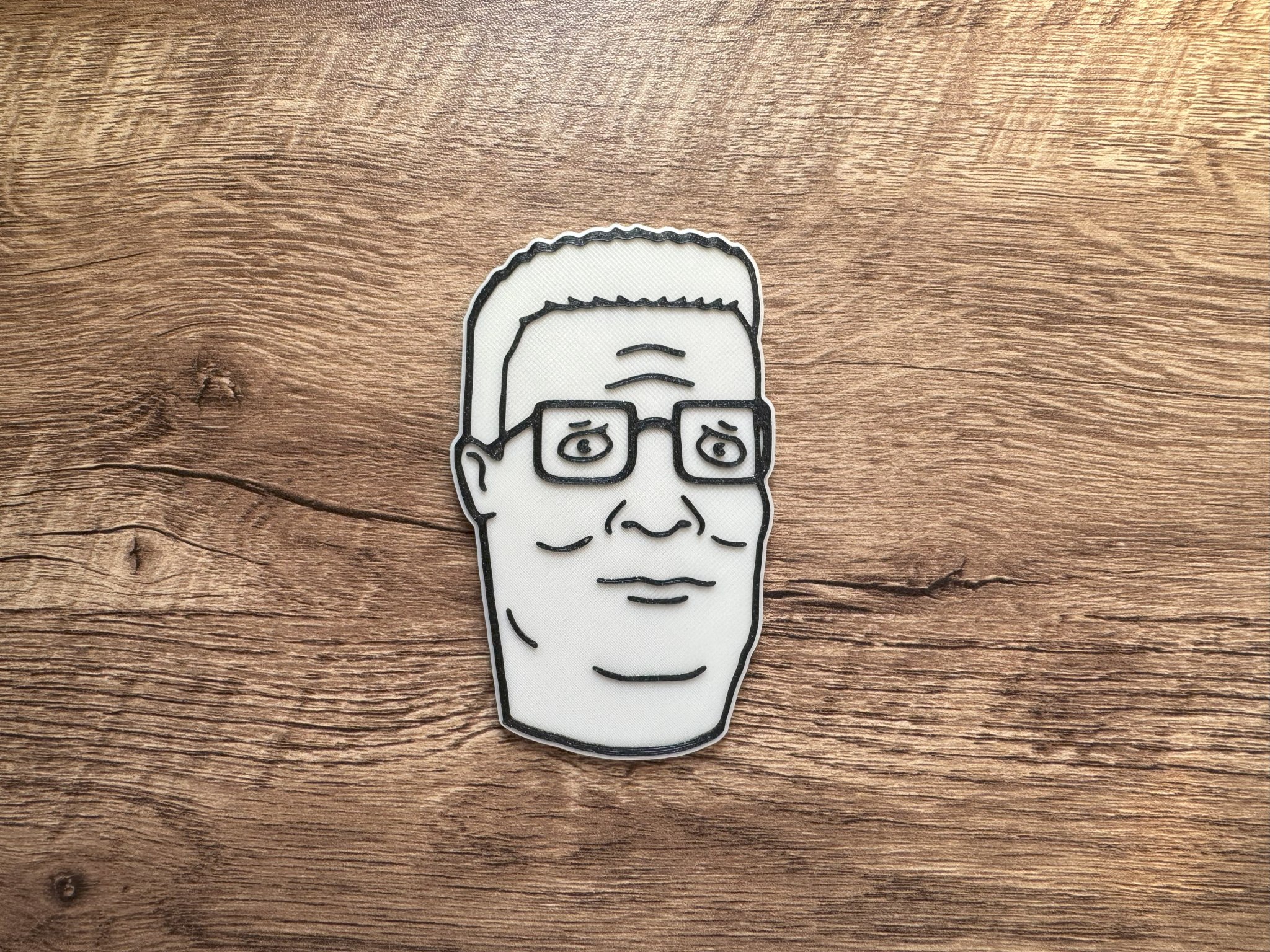 Nam chính Hank trong King of the Hill với nam châm 8x3mm