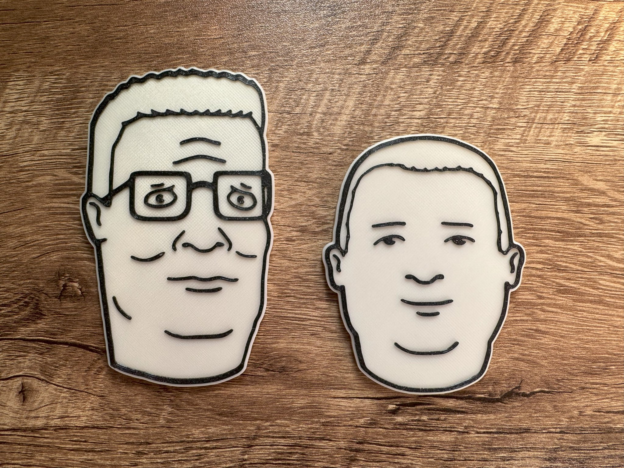 Nam chính Hank trong King of the Hill với nam châm 8x3mm