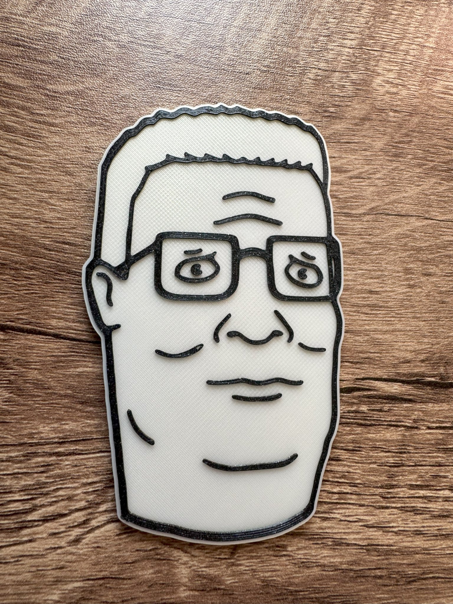 Nam chính Hank trong King of the Hill với nam châm 8x3mm