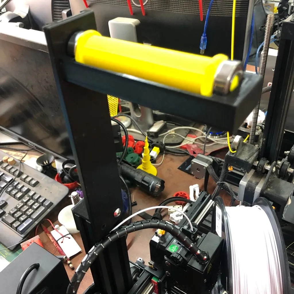 Giá đỡ cuộn KingRoon KP3S với con lăn