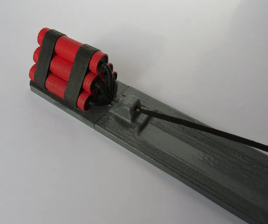 Giá đỡ nhang hình thuốc nổ độc đáo