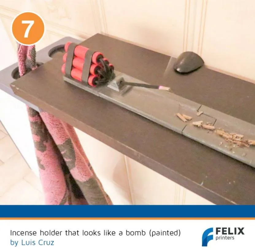 Giá đỡ nhang hình thuốc nổ độc đáo