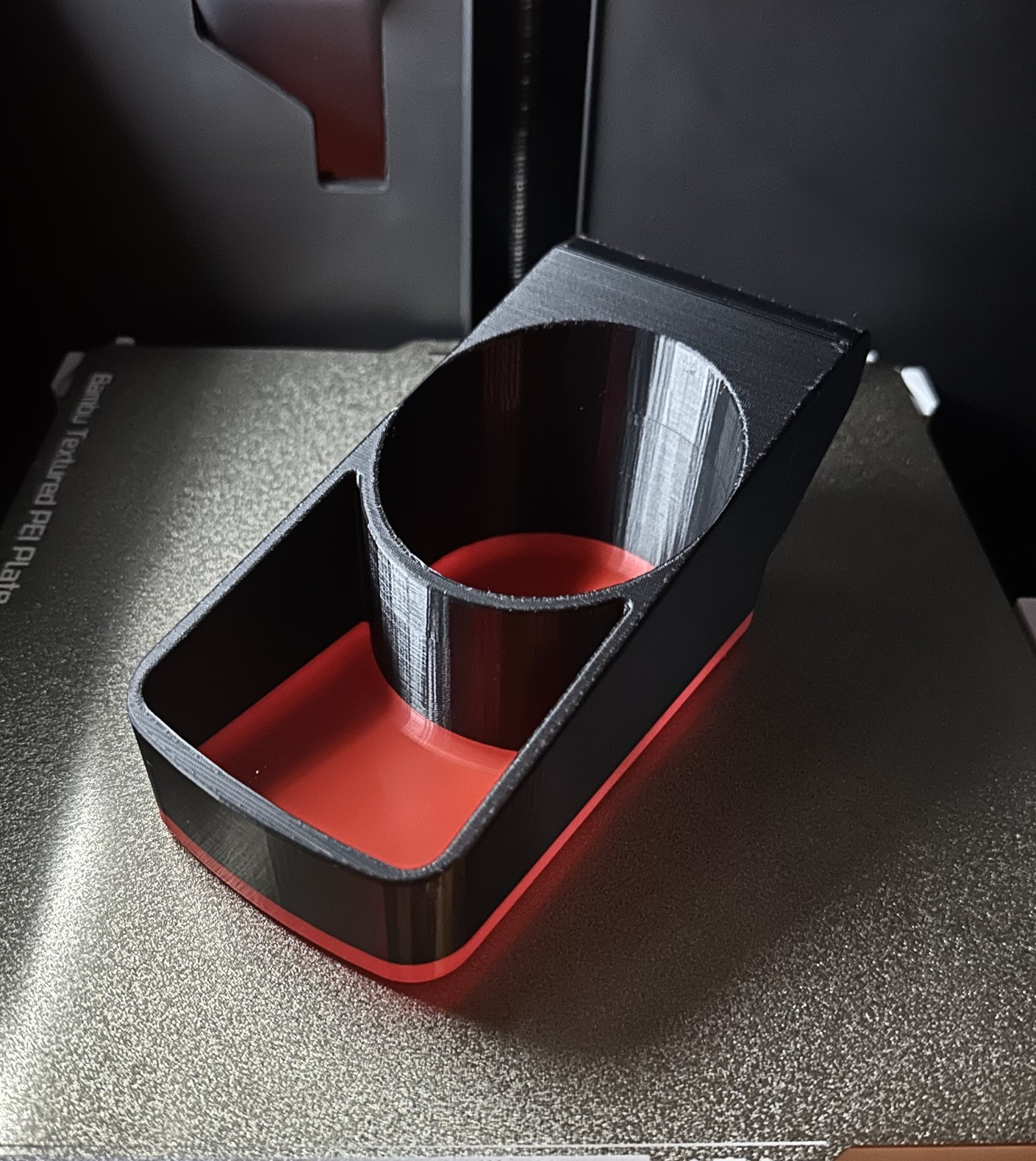 Giá đỡ cốc R32 Skyline hoàn hảo cho xe hơi