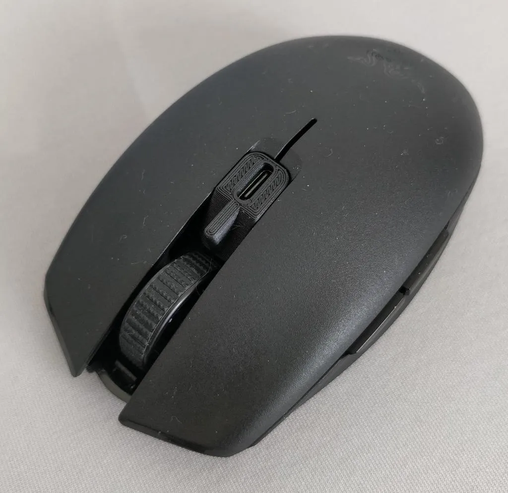 Mô hình giảm trọng lượng cho chuột Razer Orochi v2