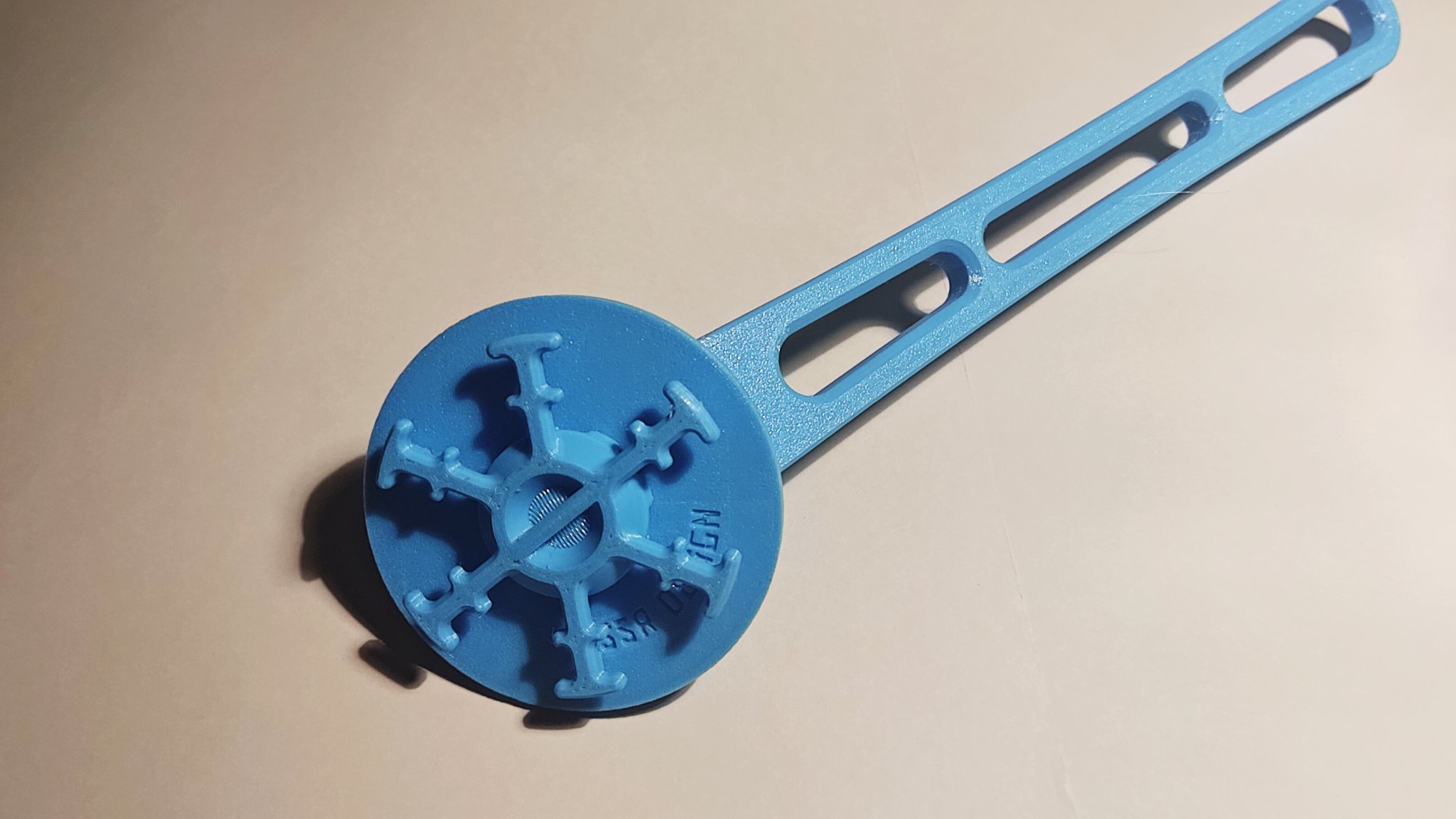 Tay cầm xoắn kim loại cho bóng thép in 3D