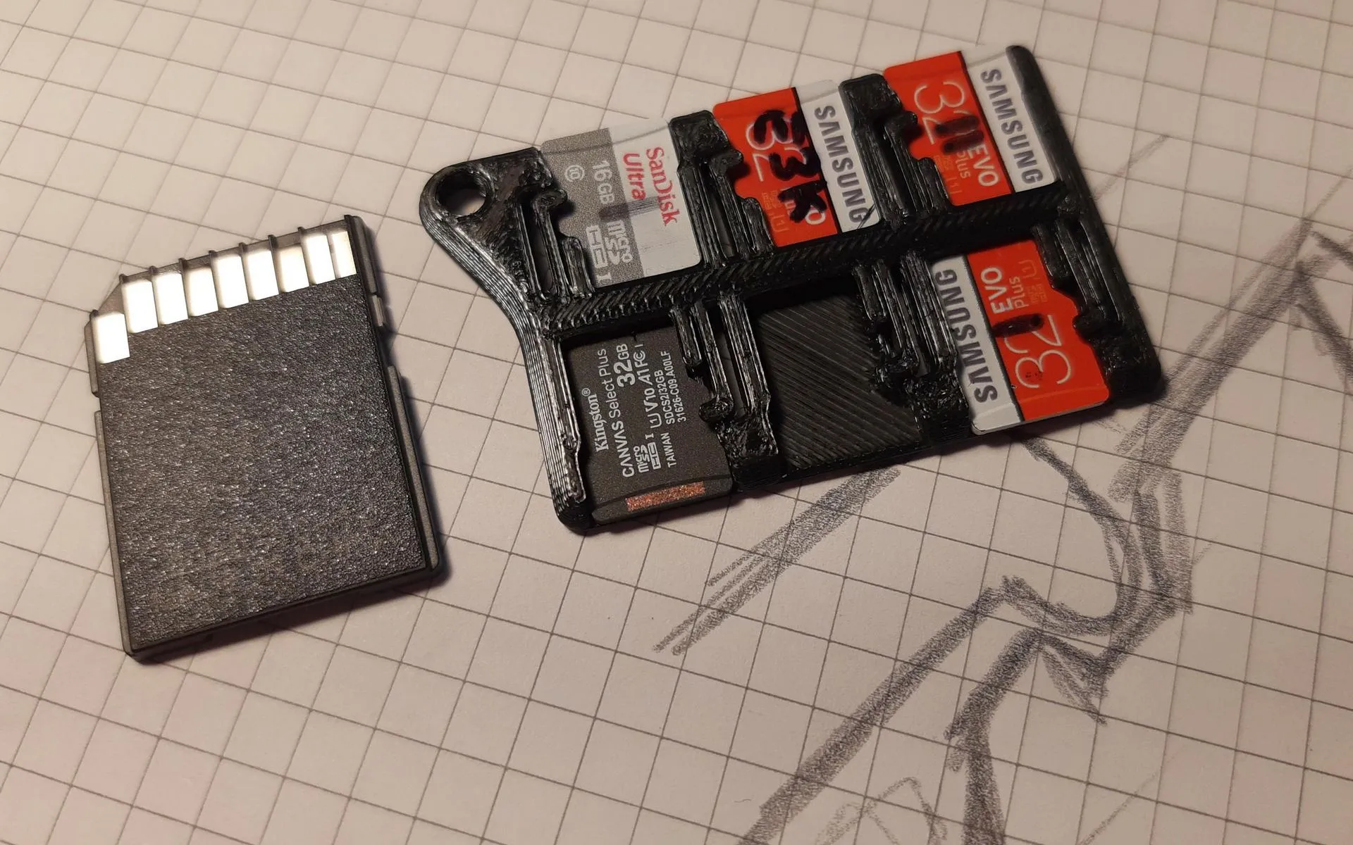 Vỏ đựng thẻ MicroSD mỏng gọn cho 6 thẻ