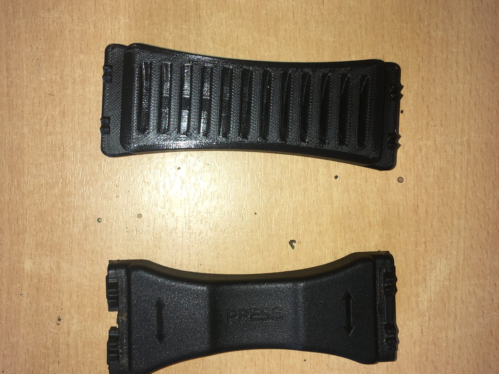 Giá đỡ đồng xu Ford cho đồng Krone Séc 5Kč và 10Kč