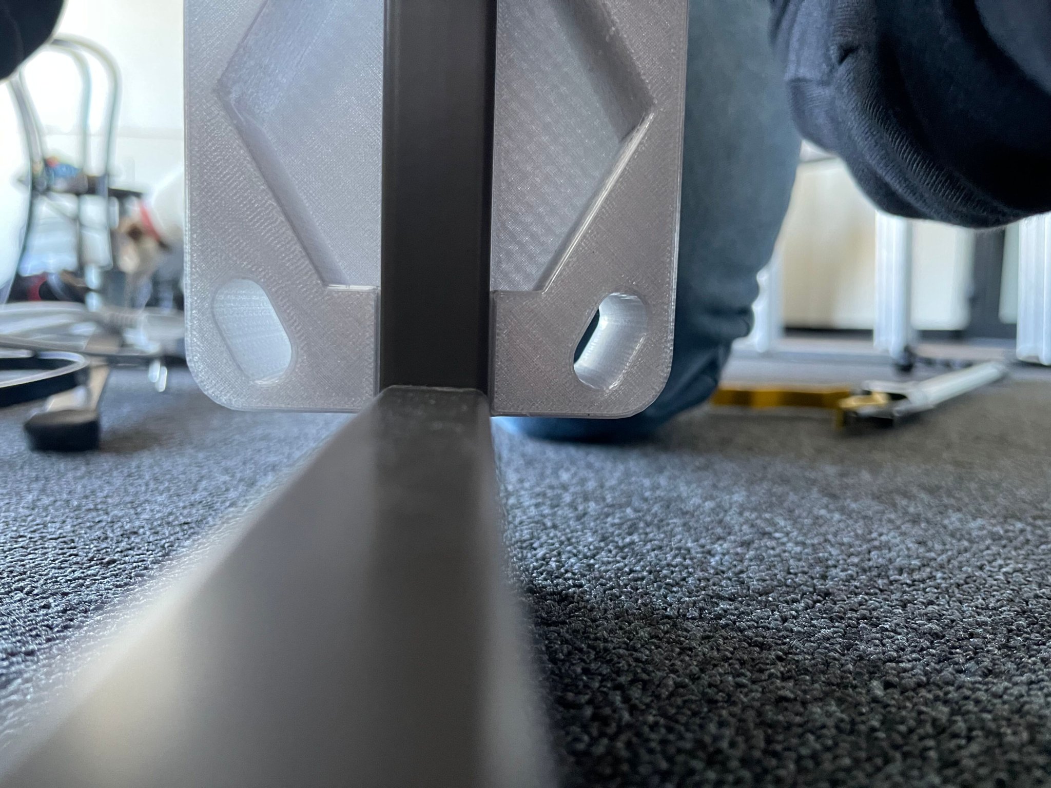 Bánh xe đẩy bền cho xe sản xuất ảo JABAN của Barlowski