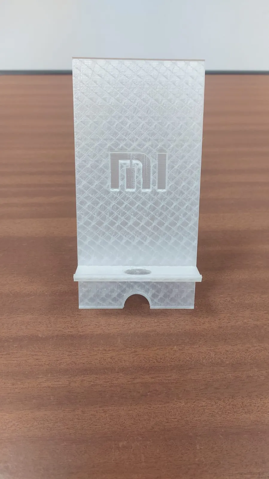 Giá đỡ điện thoại Xiaomi hỗ trợ sạc