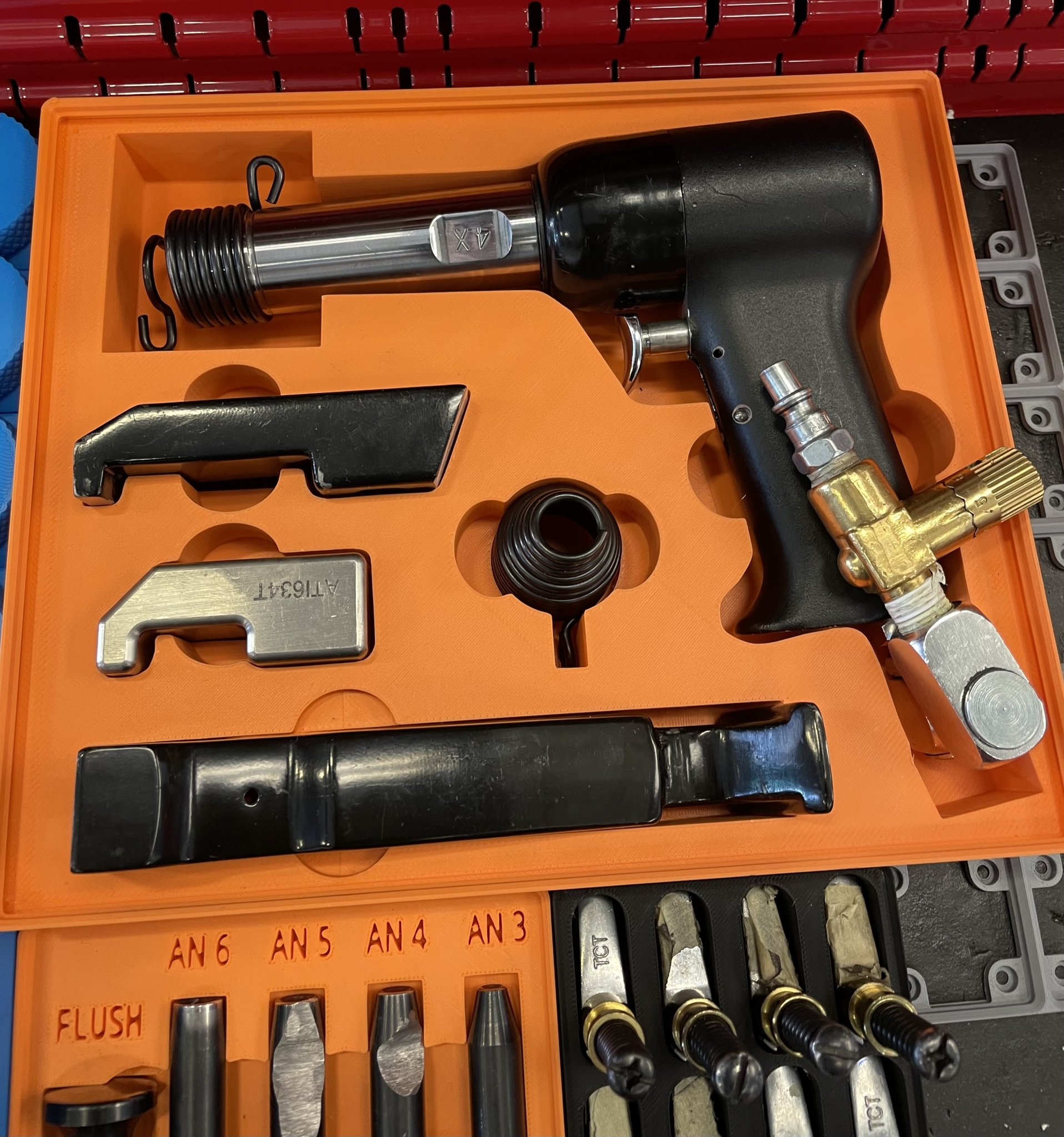 Khay tổ chức súng rivet Gridfinity cho bộ dụng cụ Yardstore