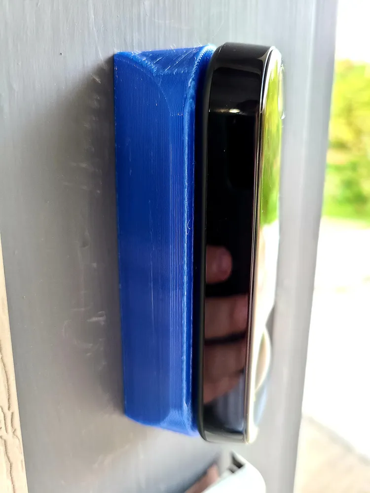 Giá đỡ góc 30° cho camera chuông cửa Kangaroo