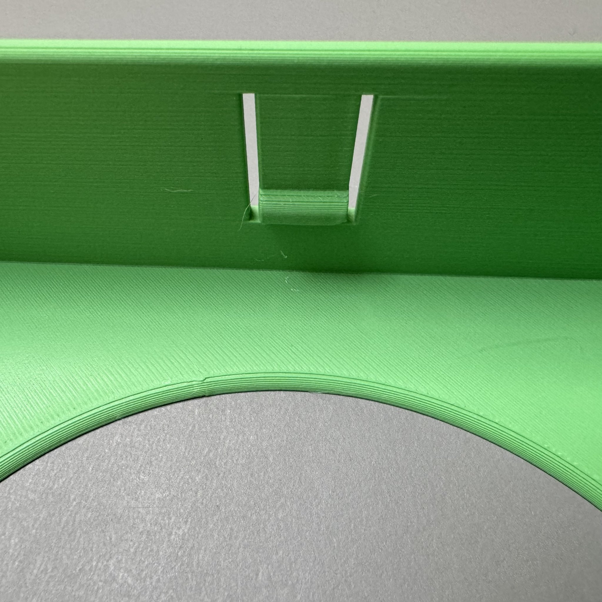 Giá đỡ hộp khăn giấy Kleenex XL Compact