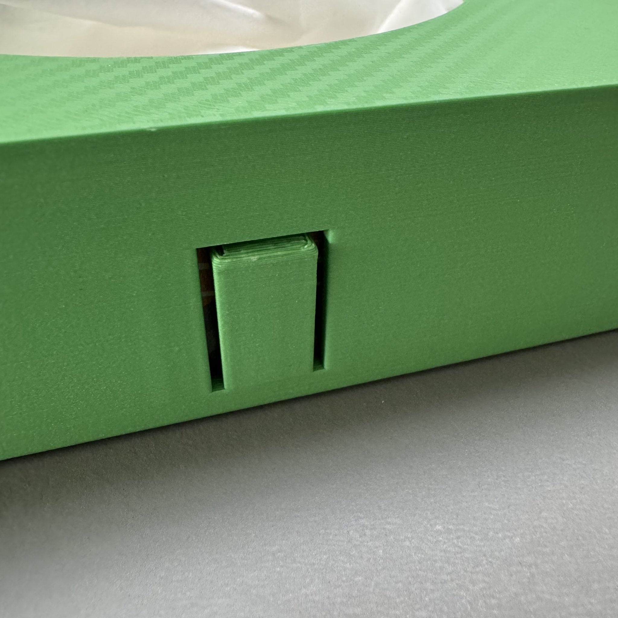 Giá đỡ hộp khăn giấy Kleenex XL Compact