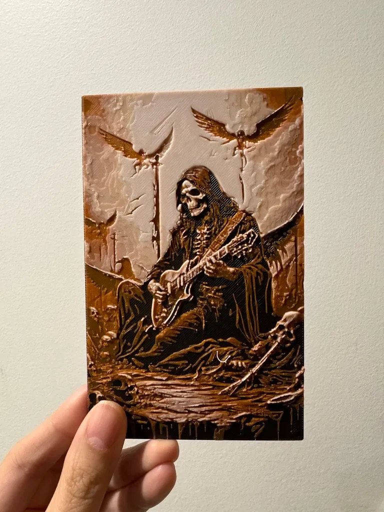 Thiệp chúc mừng Halloween với bộ xương chơi guitar