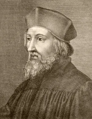 Tượng đài Ján Hus từ bên hông đỉnh núi