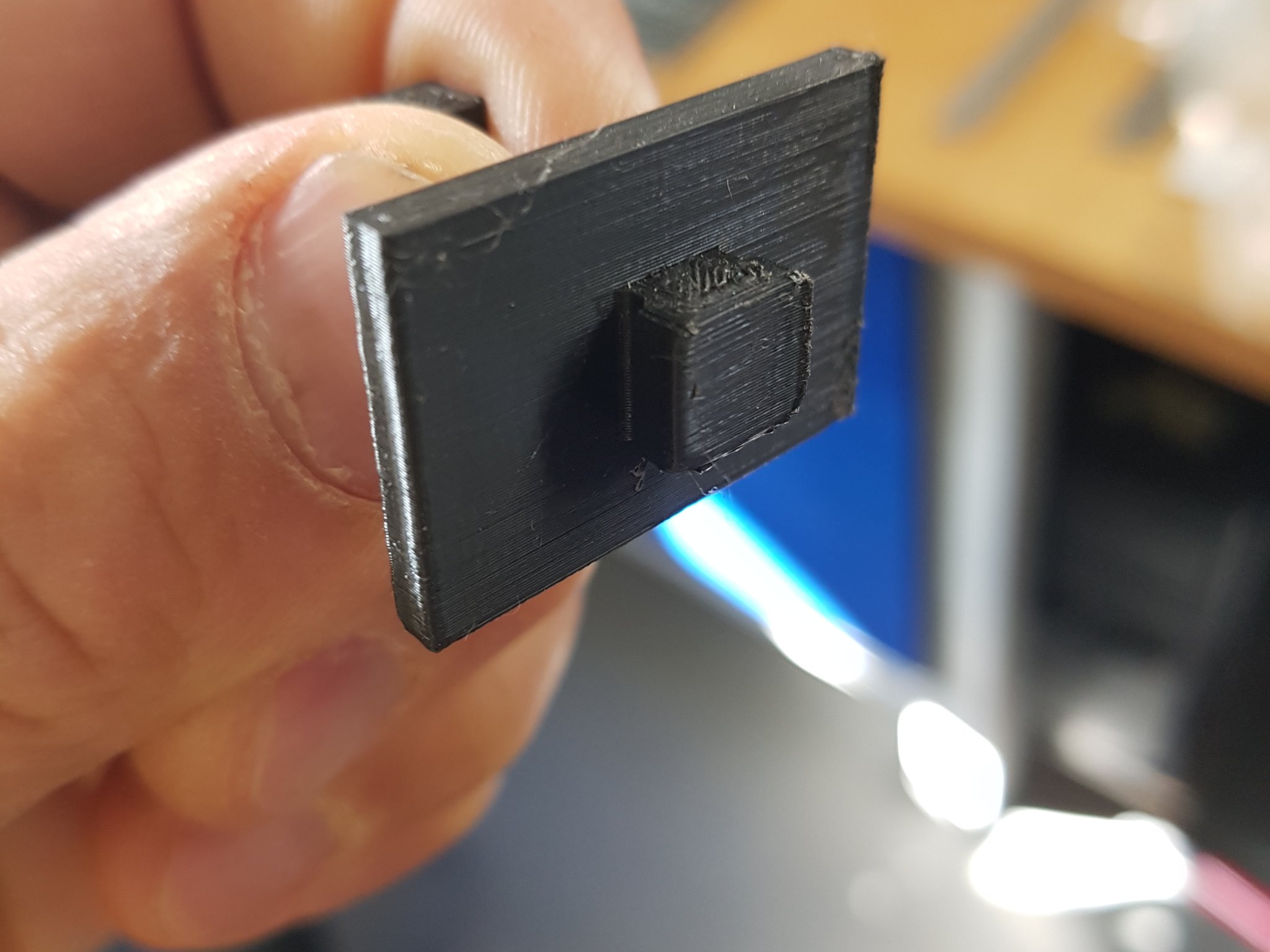 Móc treo cho giá đỡ nặng bằng PLA