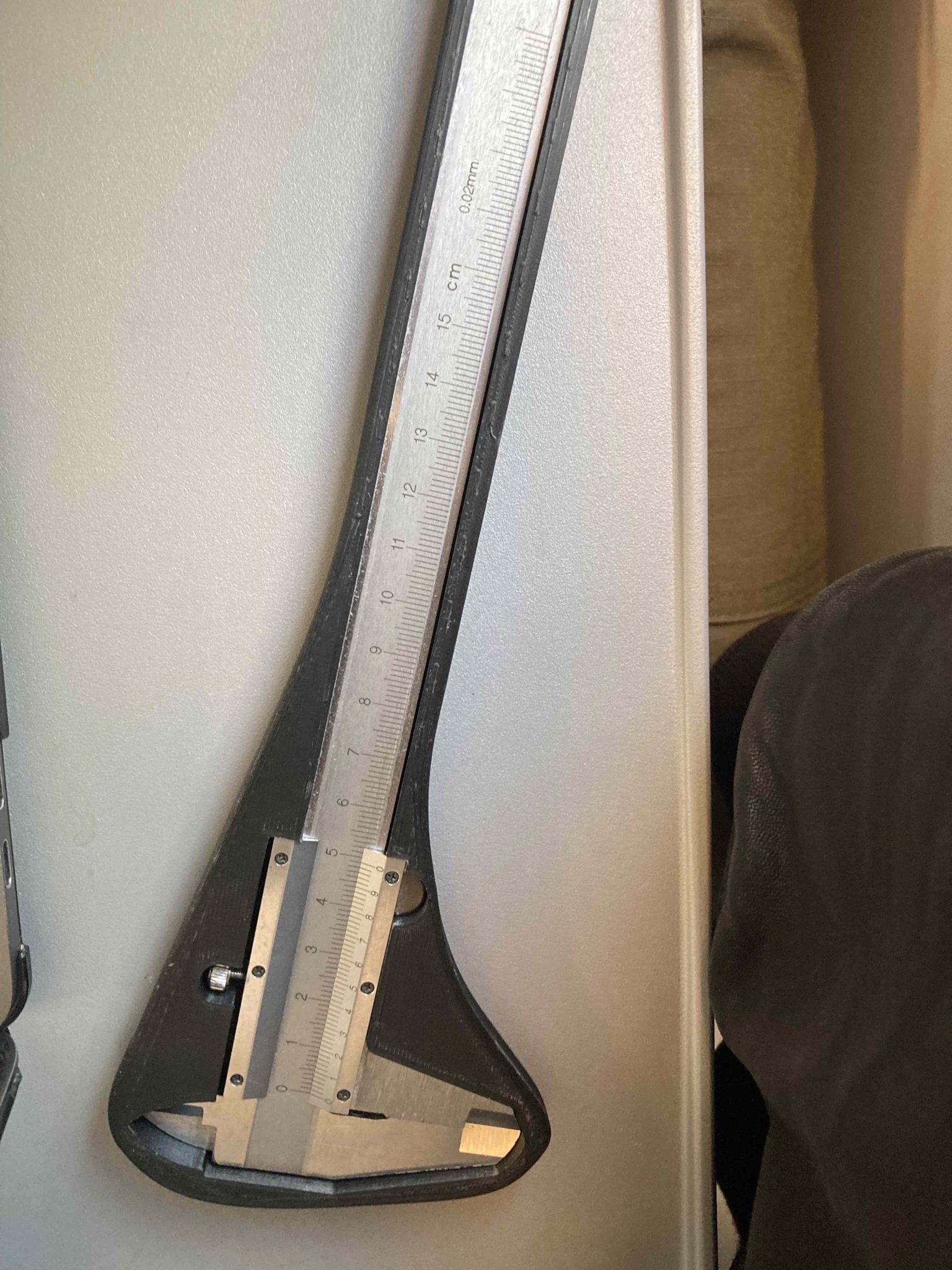 Vỏ bảo vệ cho thước cặp Lux-tool 150mm