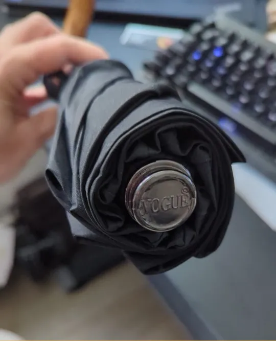 Thay thế vít nắp cho ô dù gập