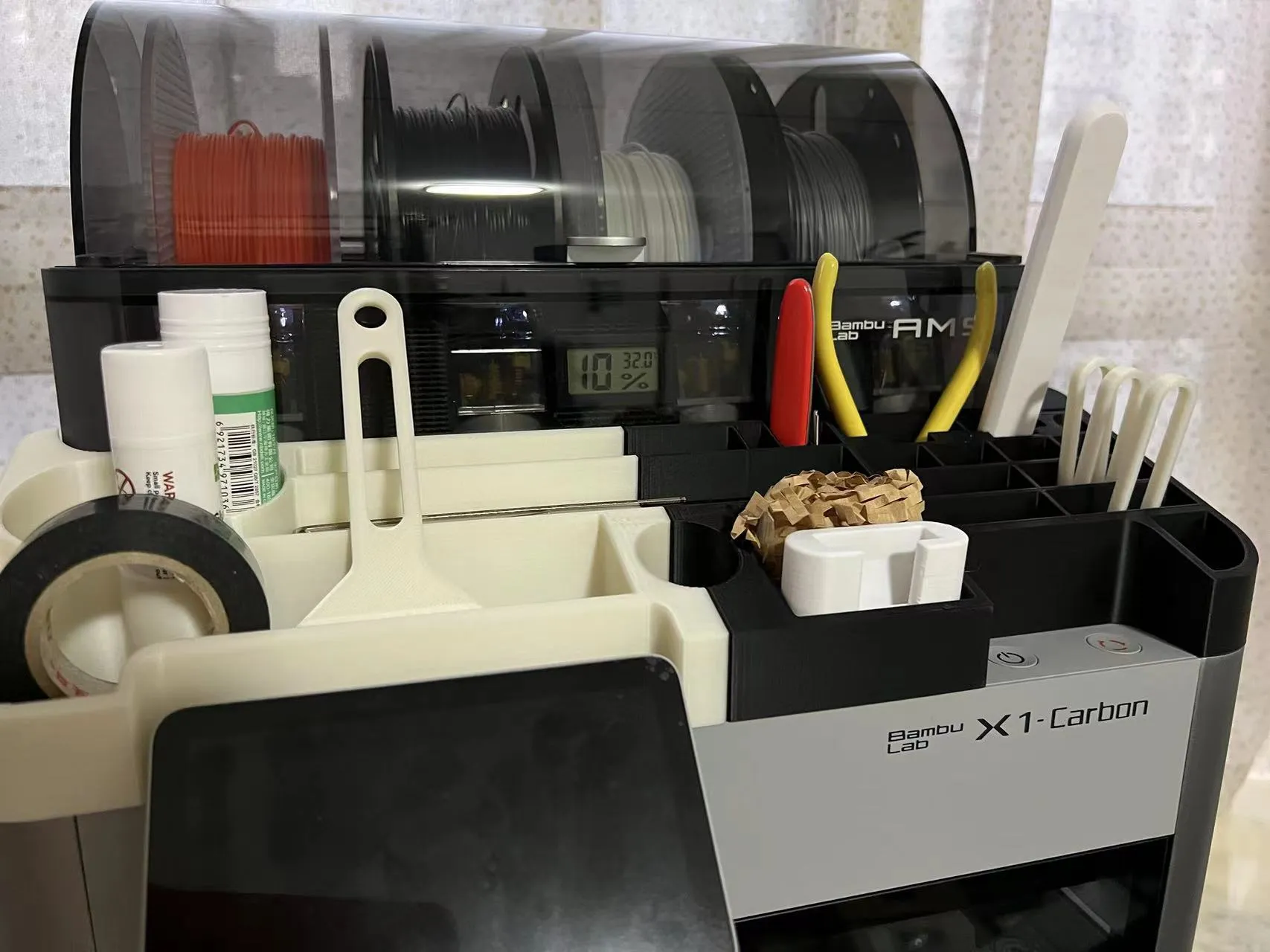Hộp khô AMS cho máy in 3D Bambu với đồng hồ đo độ ẩm