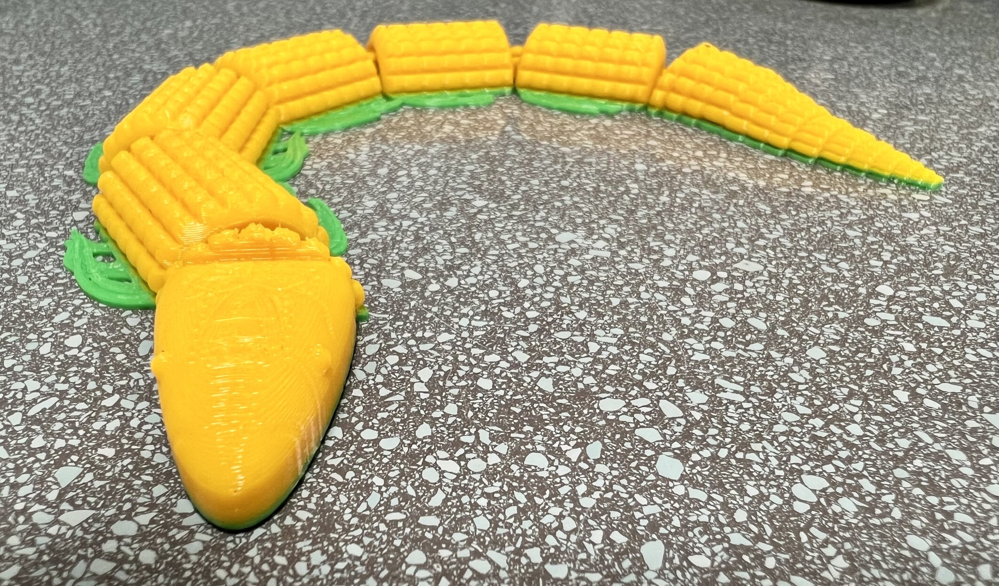 Rắn ngô hoạt hình 3D với thiết kế linh hoạt