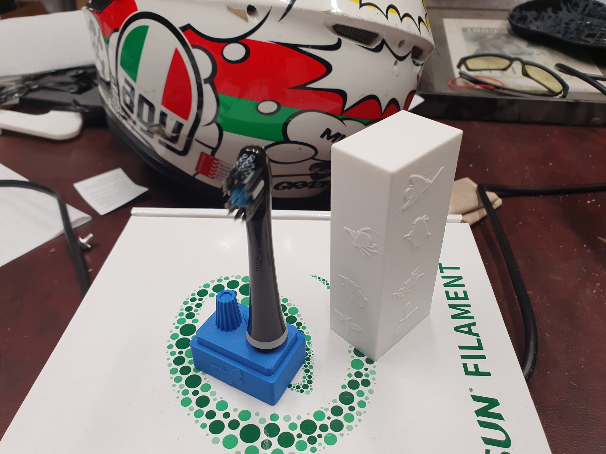 Hộp đựng đầu bàn chải Oral-B chống côn trùng