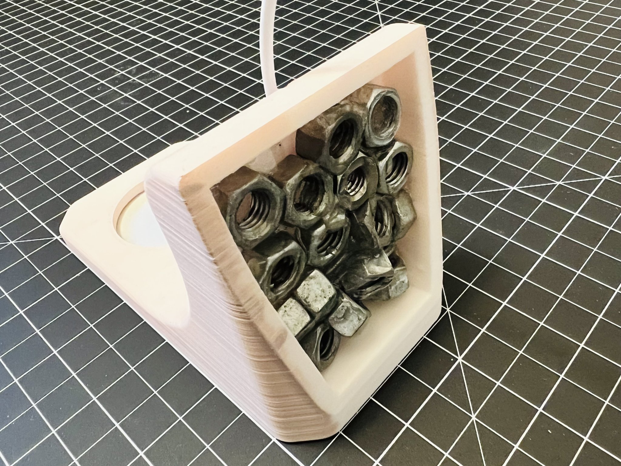 Giá đỡ iPhone MagSafe cho chế độ chờ