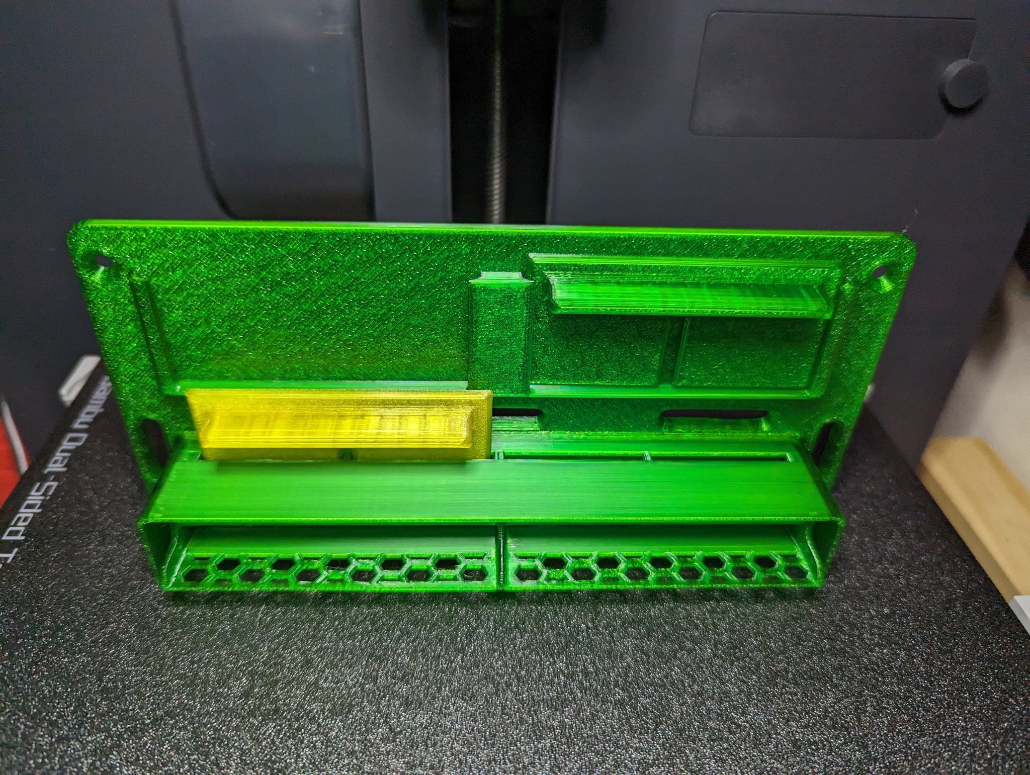 Cửa ra vào tổ ong nhỏ và lớn chống bọ nhỏ