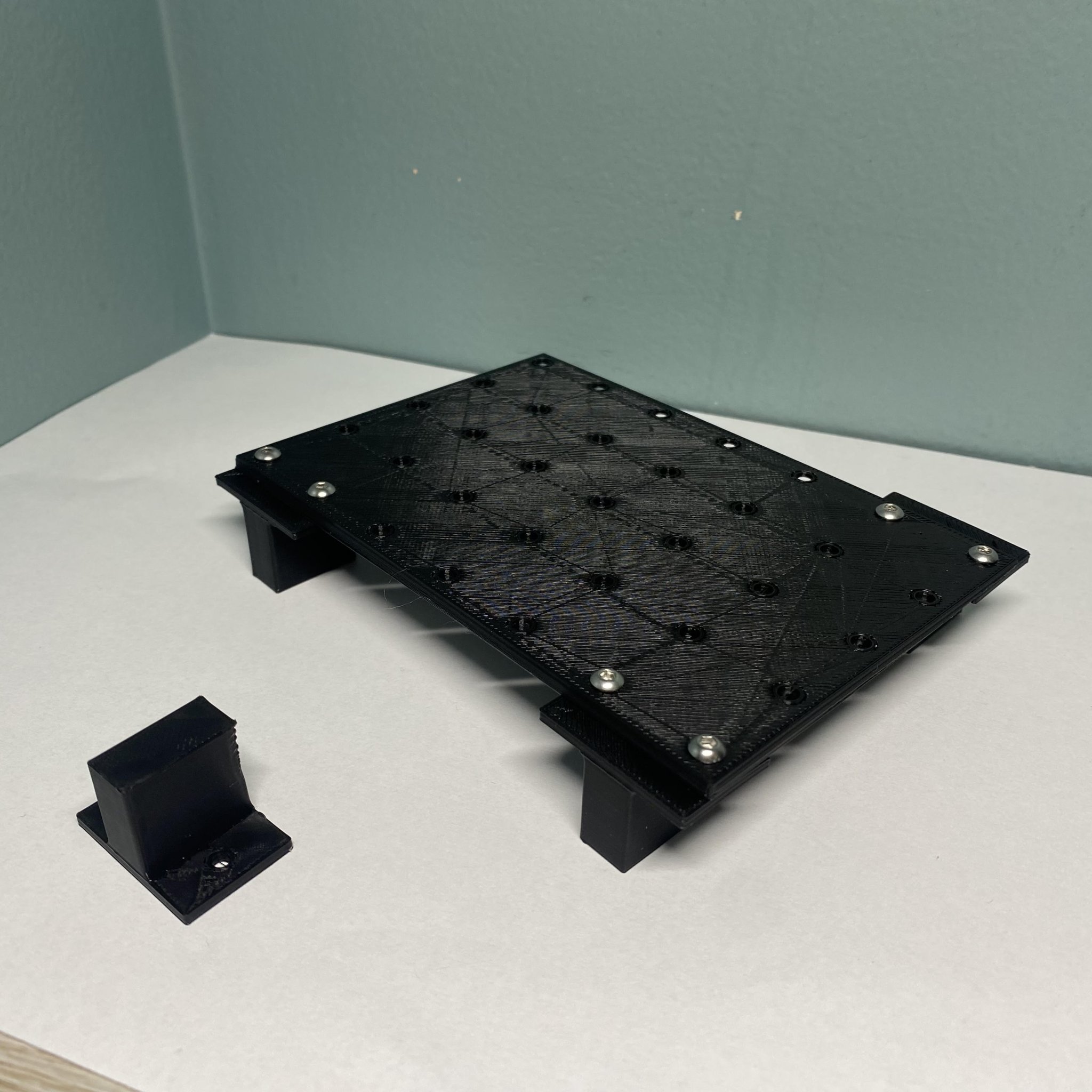 Chân đế cho tấm ORP nâng cao 20 mm khỏi mặt đất