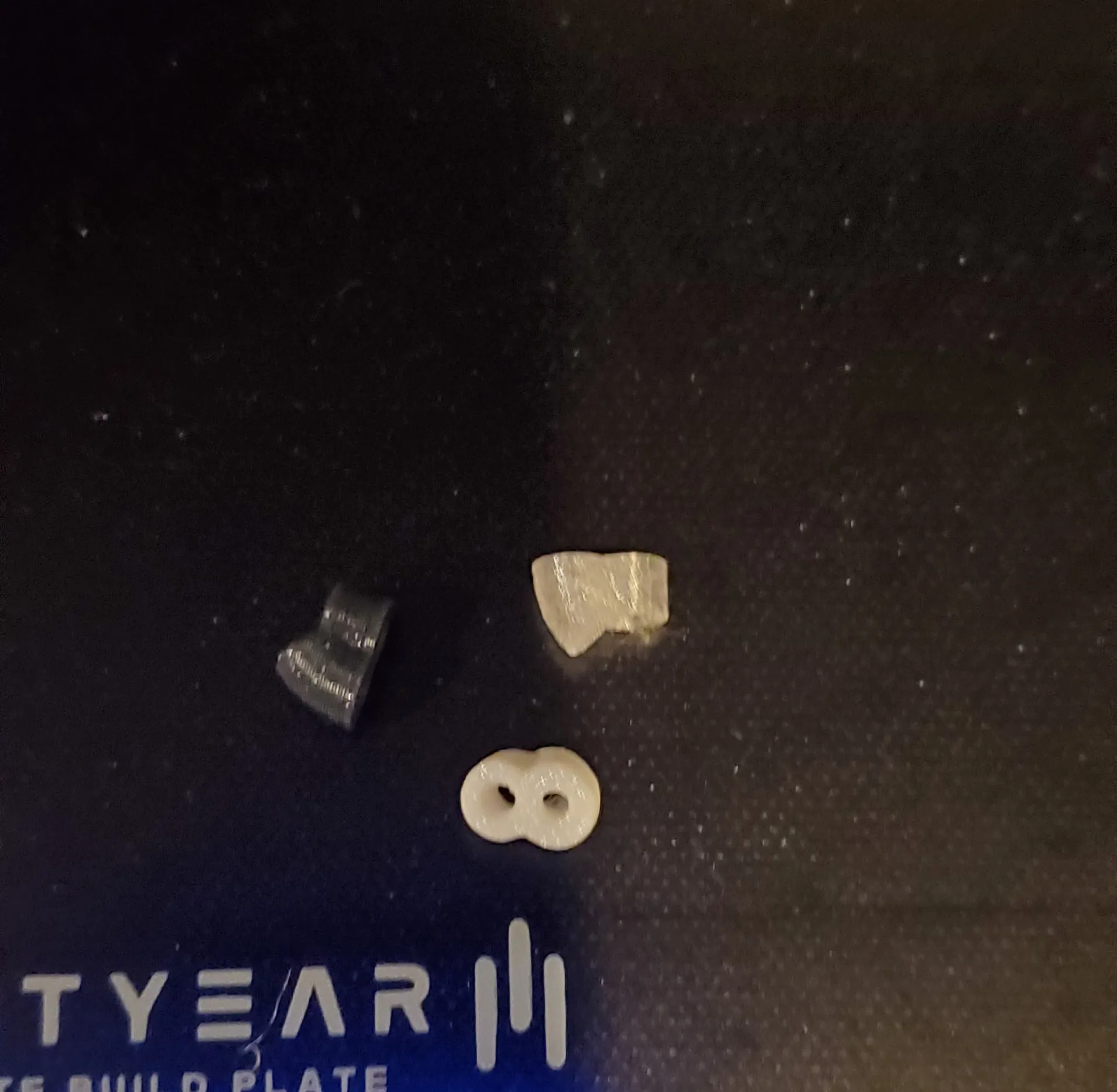 Kẹp filament thiết kế mới với khả năng căng dây