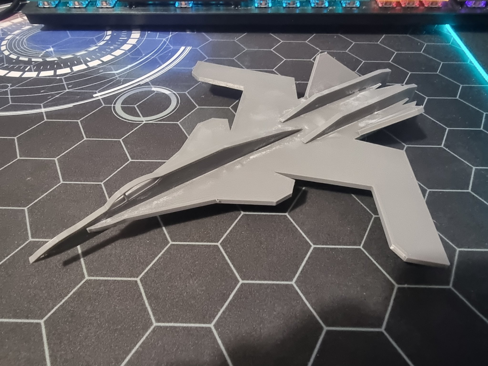 Bộ thẻ mô hình X02S Strike Wyvern từ Ace Combat