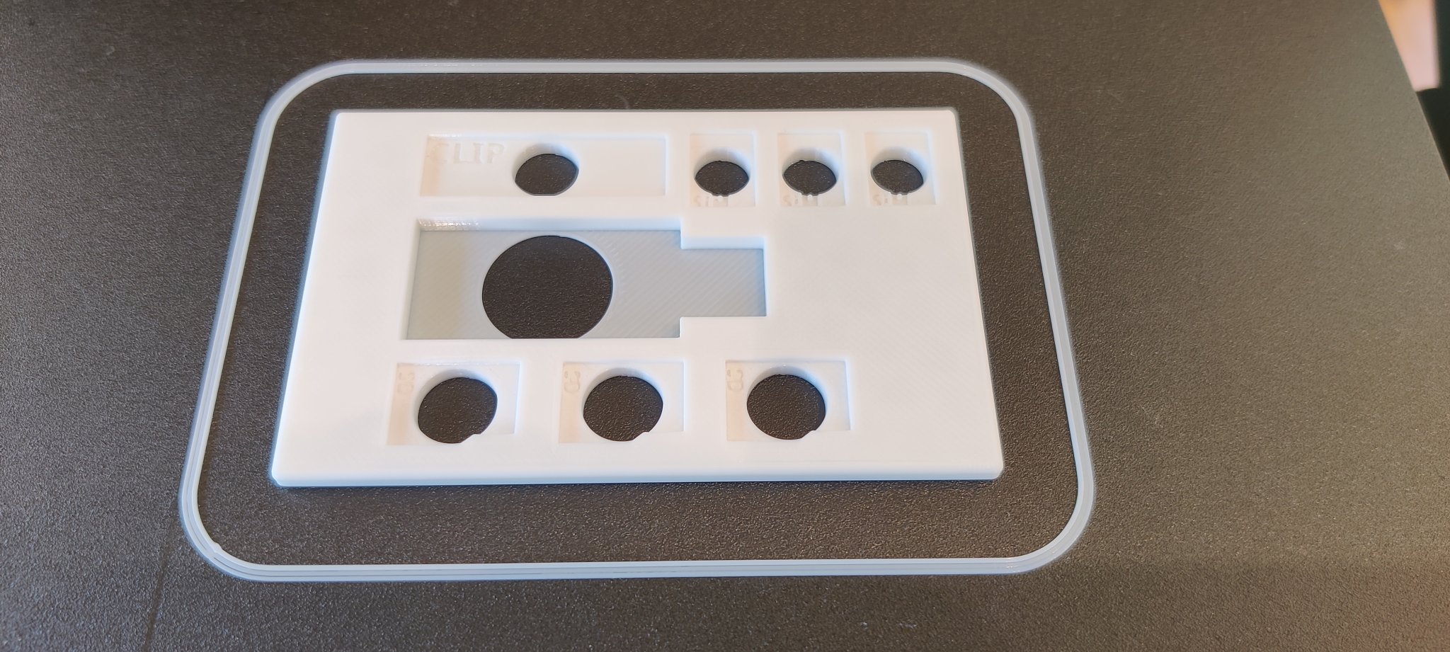 Bộ tổ chức công nghệ ví cho nanosim và thẻ microSD