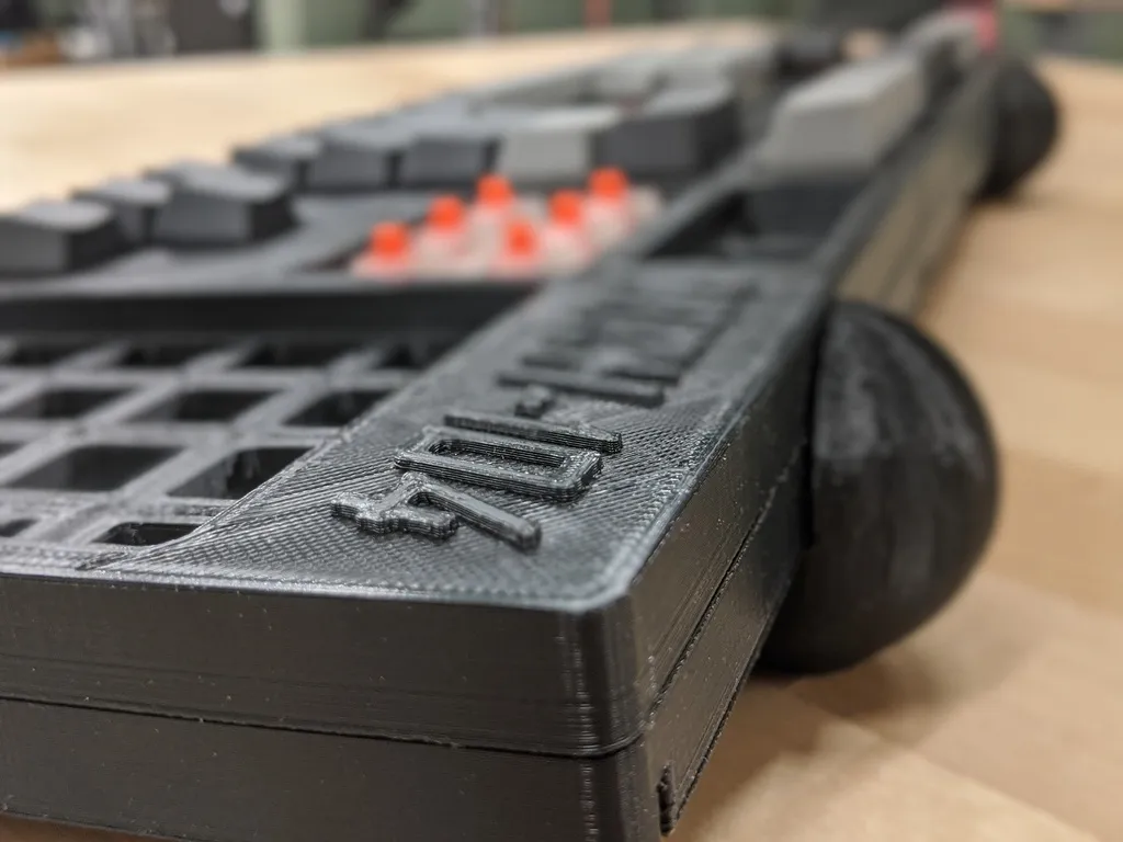 Bàn phím cơ kích thước đầy đủ MECH-104