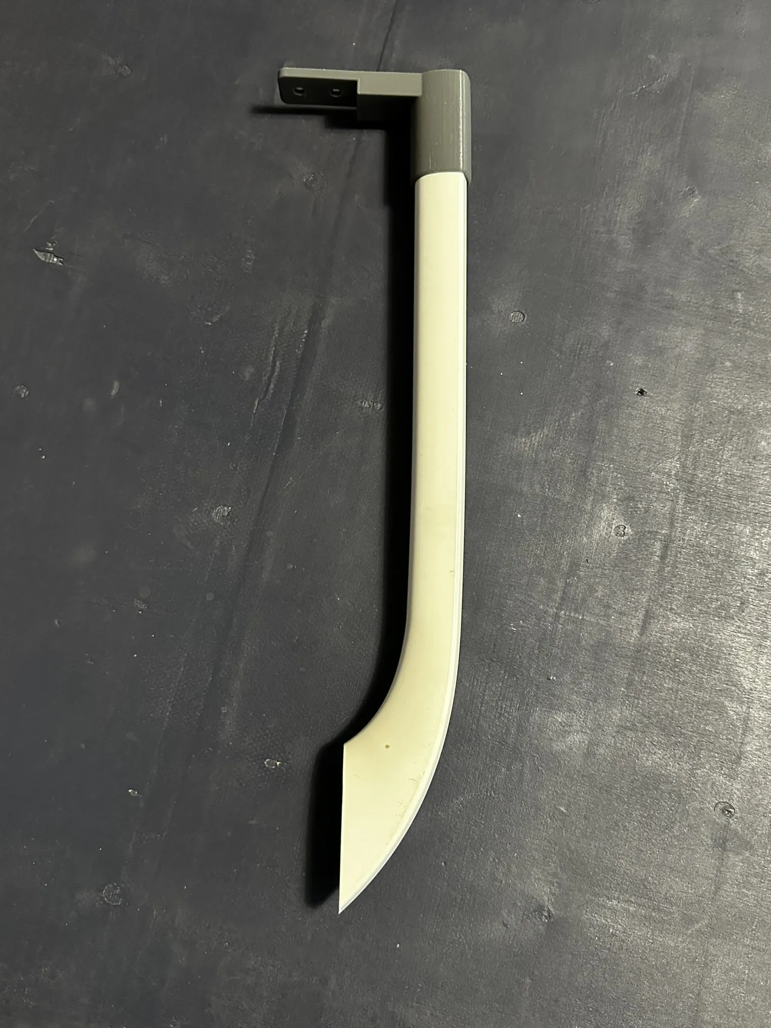 Bát sửa chữa tay cầm cửa tủ lạnh Electrolux FFTR1814QW2